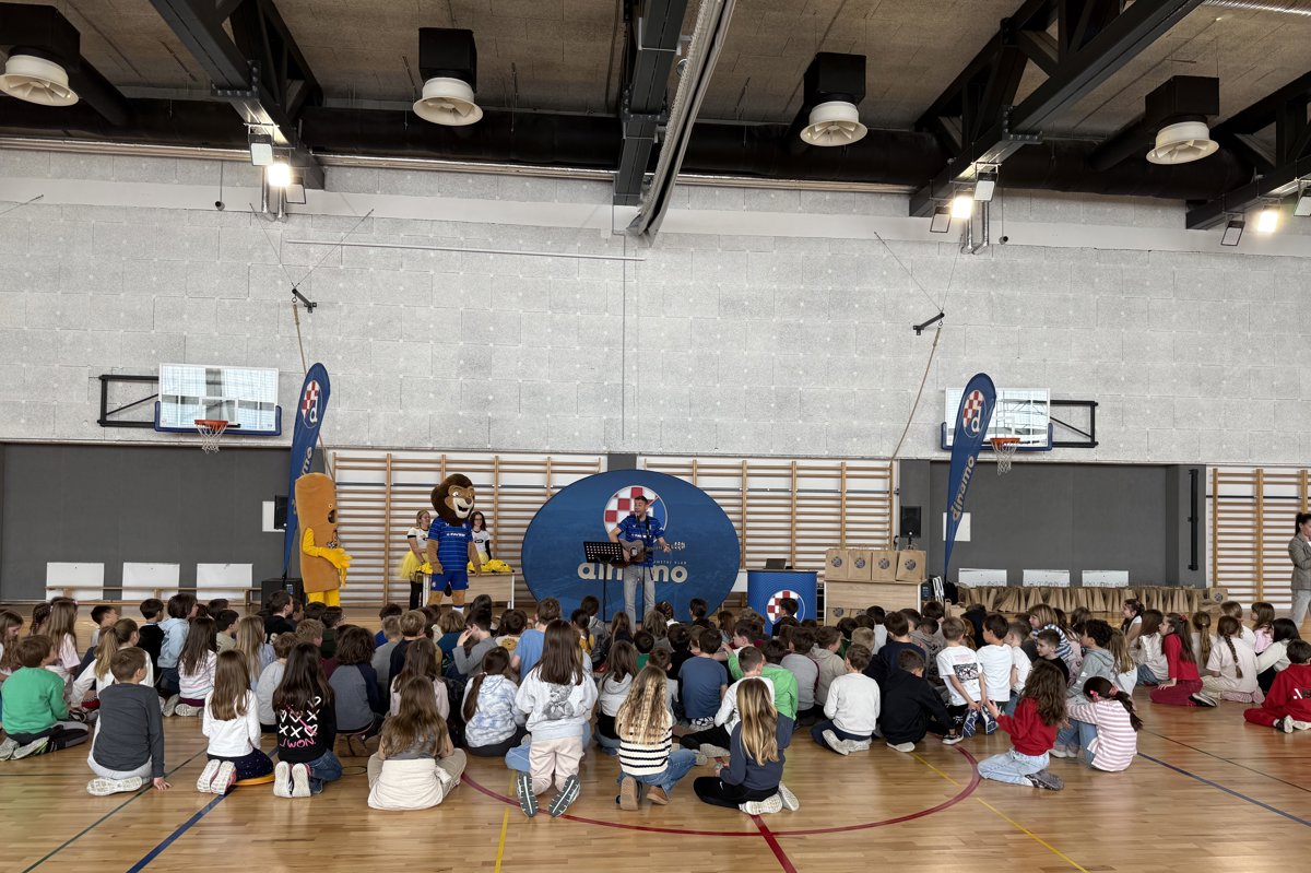 Radost, pjesma i sreća u OŠ Ksavera Šandora Gjalskog