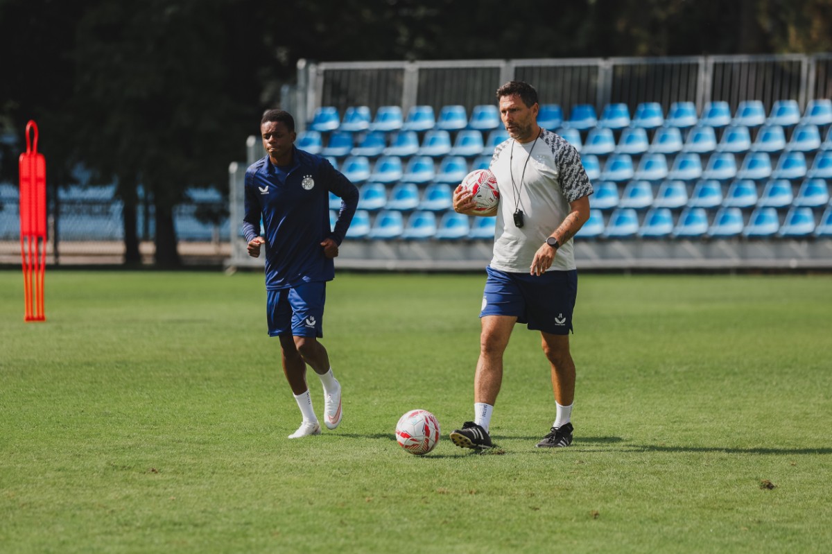 Domaći bolji u prvom, Dinamo b u drugom dijelu, bodovi ostali u Dugopolju