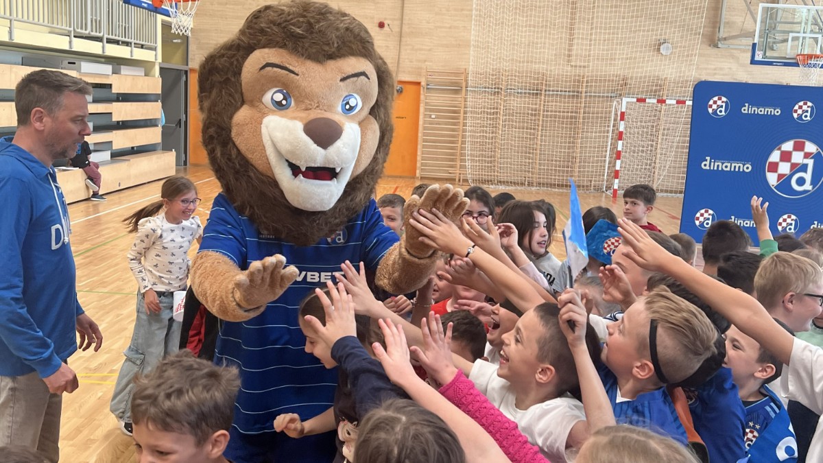 Mališani iz OŠ Ante Kovačića osjetili duh Dinama