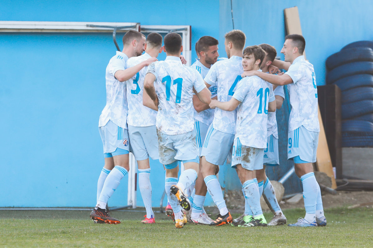 Dinamu II bodovi u Rudešu u „nogometnoj ljepotici prvenstva“