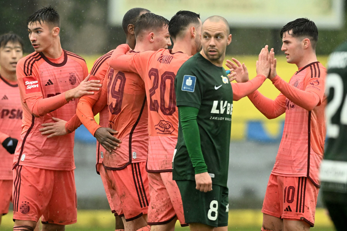 Dinamo svladao i vodeću momčad poljskog prvenstva, debitirao Ogiwara