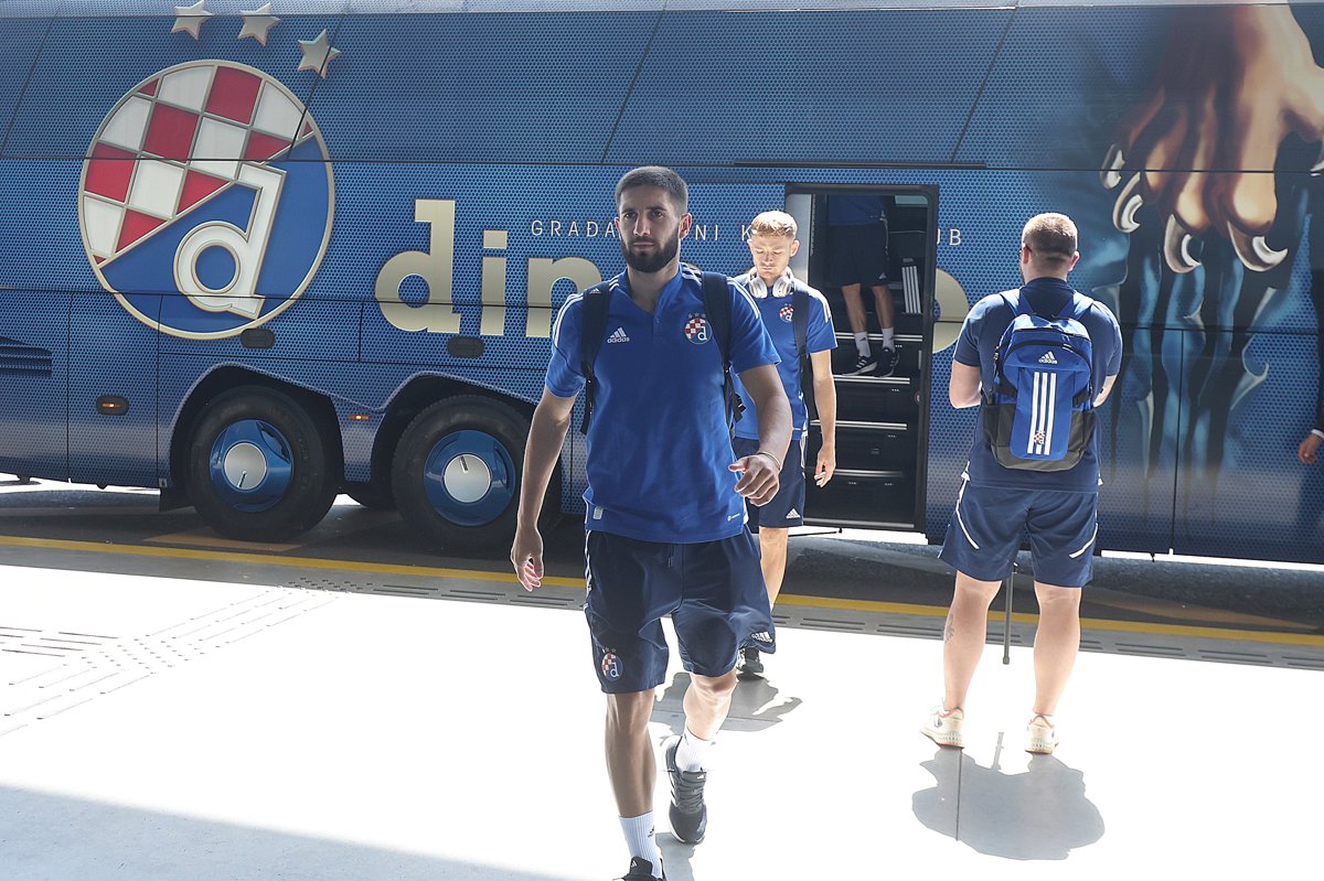 FOTO, VIDEO | Dinamo otputovao u Kazahstan na uzvratni susret s Astanom