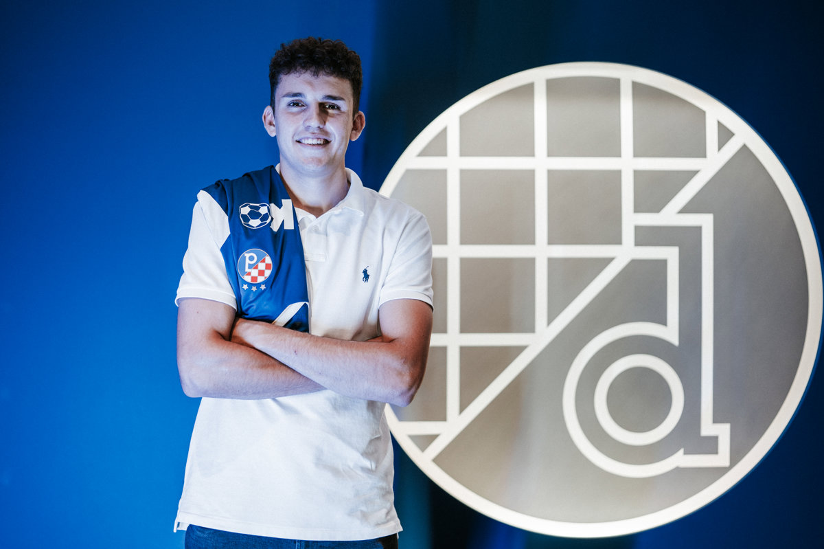 Fran Topić potpisao profesionalni ugovor s Dinamom