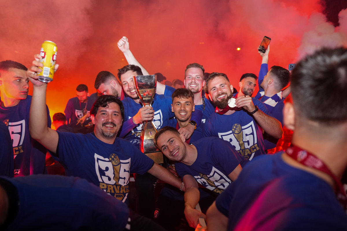 FOTOGALERIJA: Proslava naslova prvaka na trgu bana Jelačića