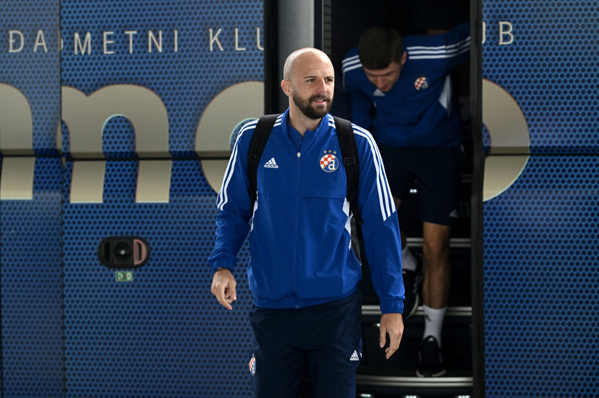 FOTO | Dinamo otputovao u Prištinu uoči dvoboja s Ballkanijem