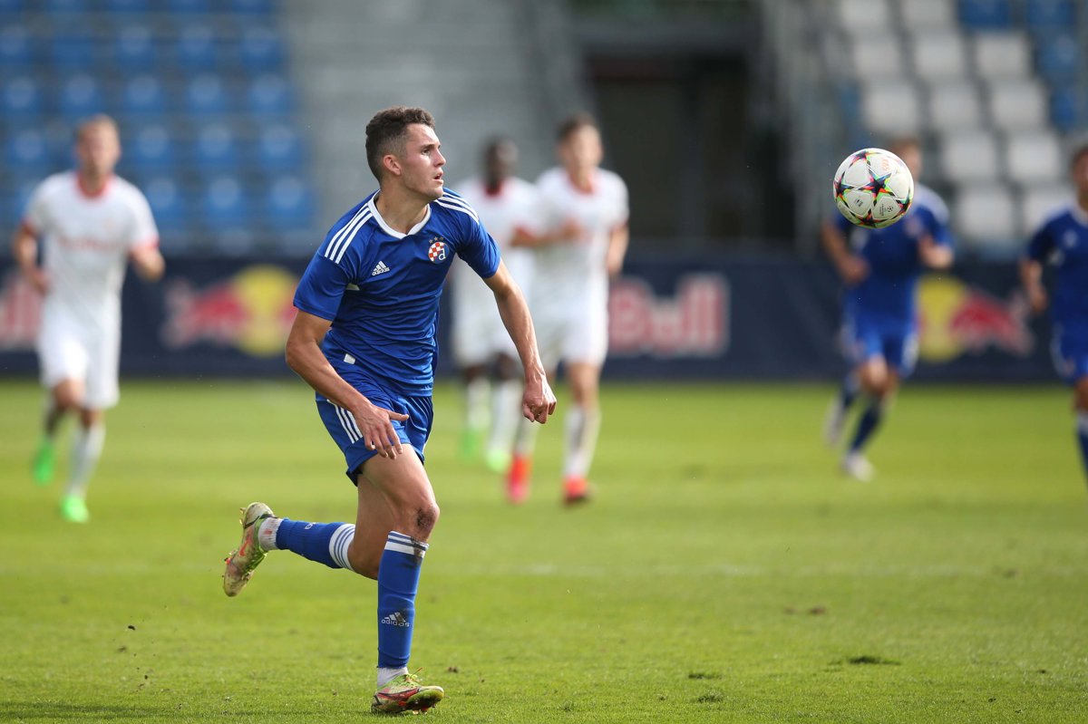 Pogled na ljestvicu: Juniori nastavili impresivan niz