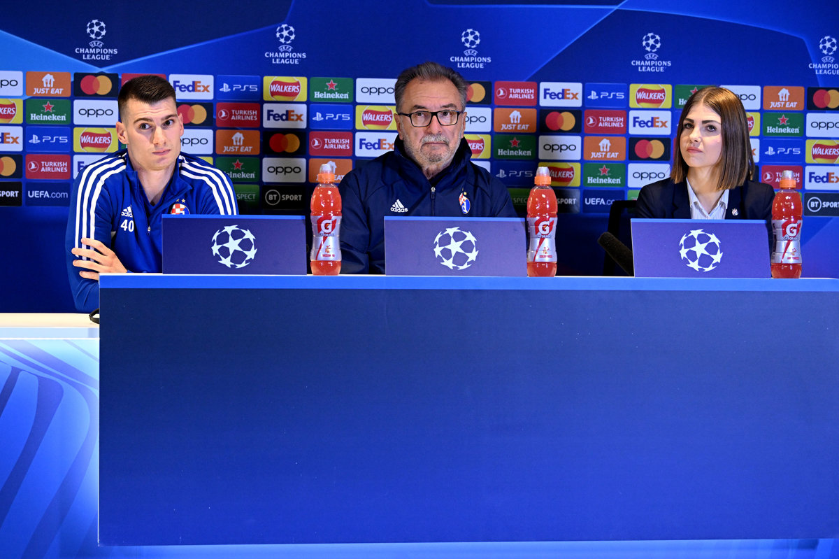 VIDEO: Trener Čačić i Livaković najavili utakmicu protiv Chelseaja