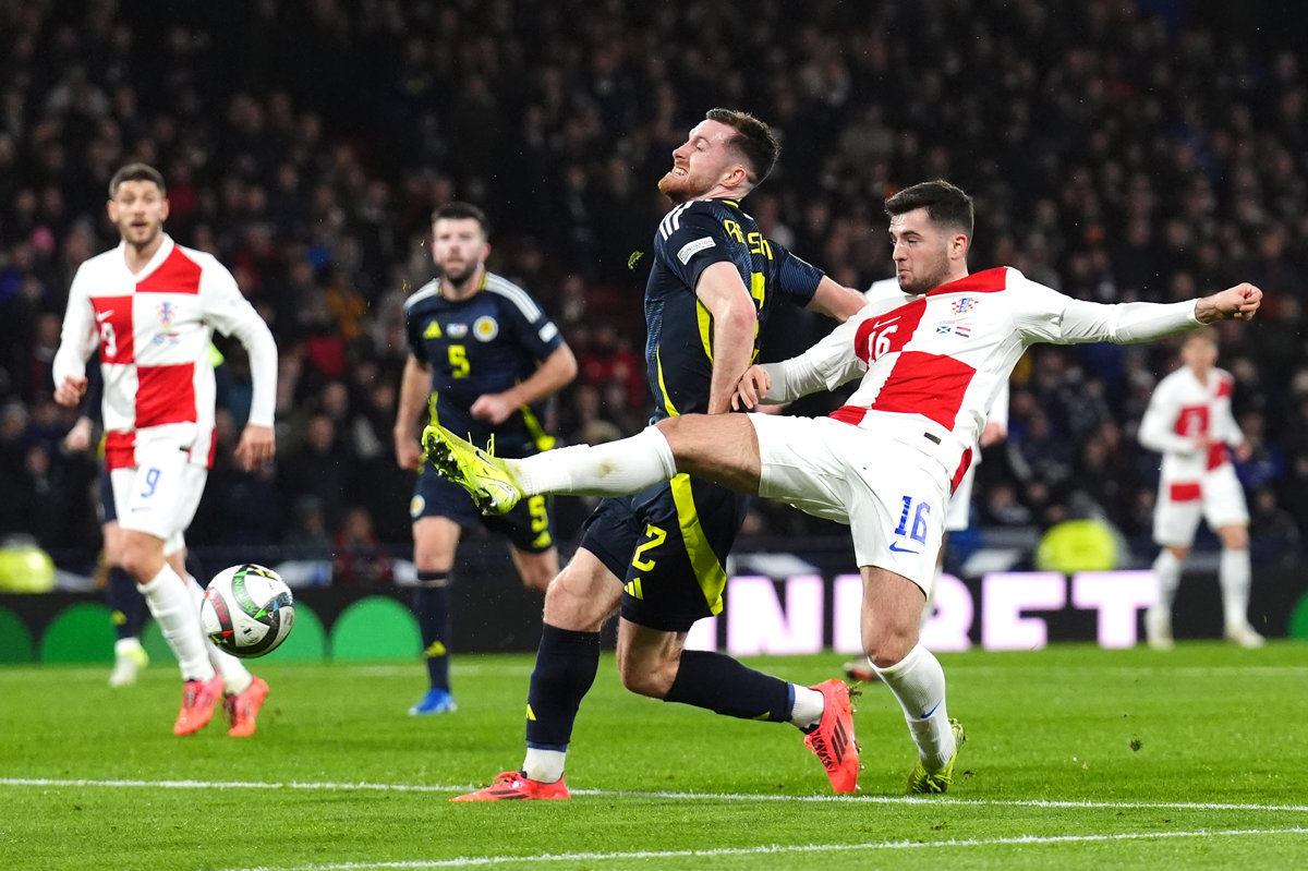 Hrvatska nije izdržala s desetoricom, Škoti zabili u završnici