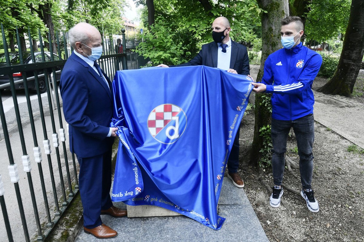 Svečano otkriven spomenik GNK Dinamo na mjestu prvog treninga