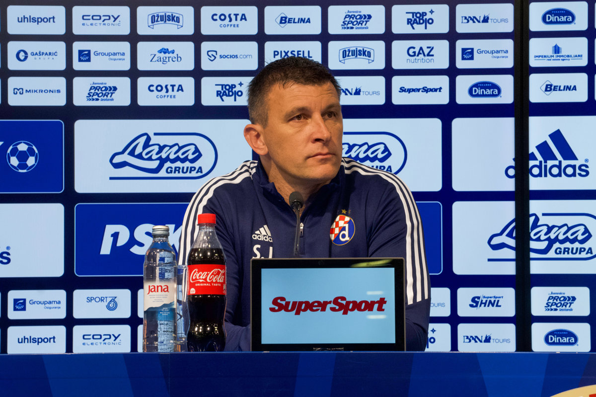 Trener Jakirović: Želimo uživati u nogometu i osvojiti dvostruku krunu