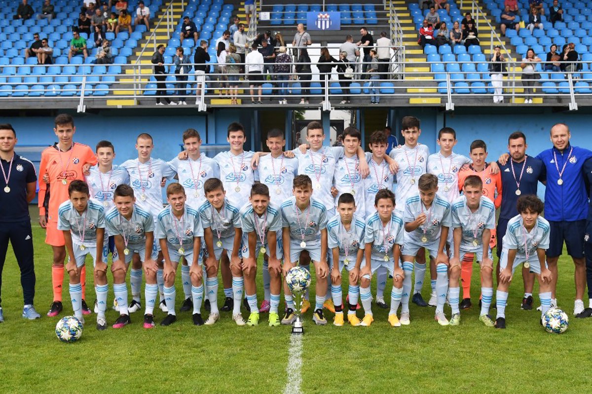 Dinamovi pioniri osvojili prvenstvo!