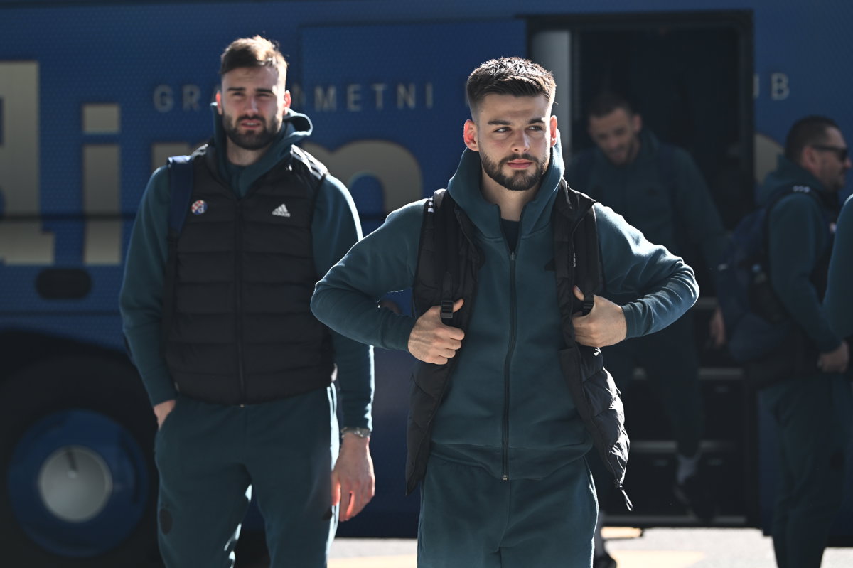 FOTO | Dinamo otputovao u Sevillu na dvoboj protiv Betisa