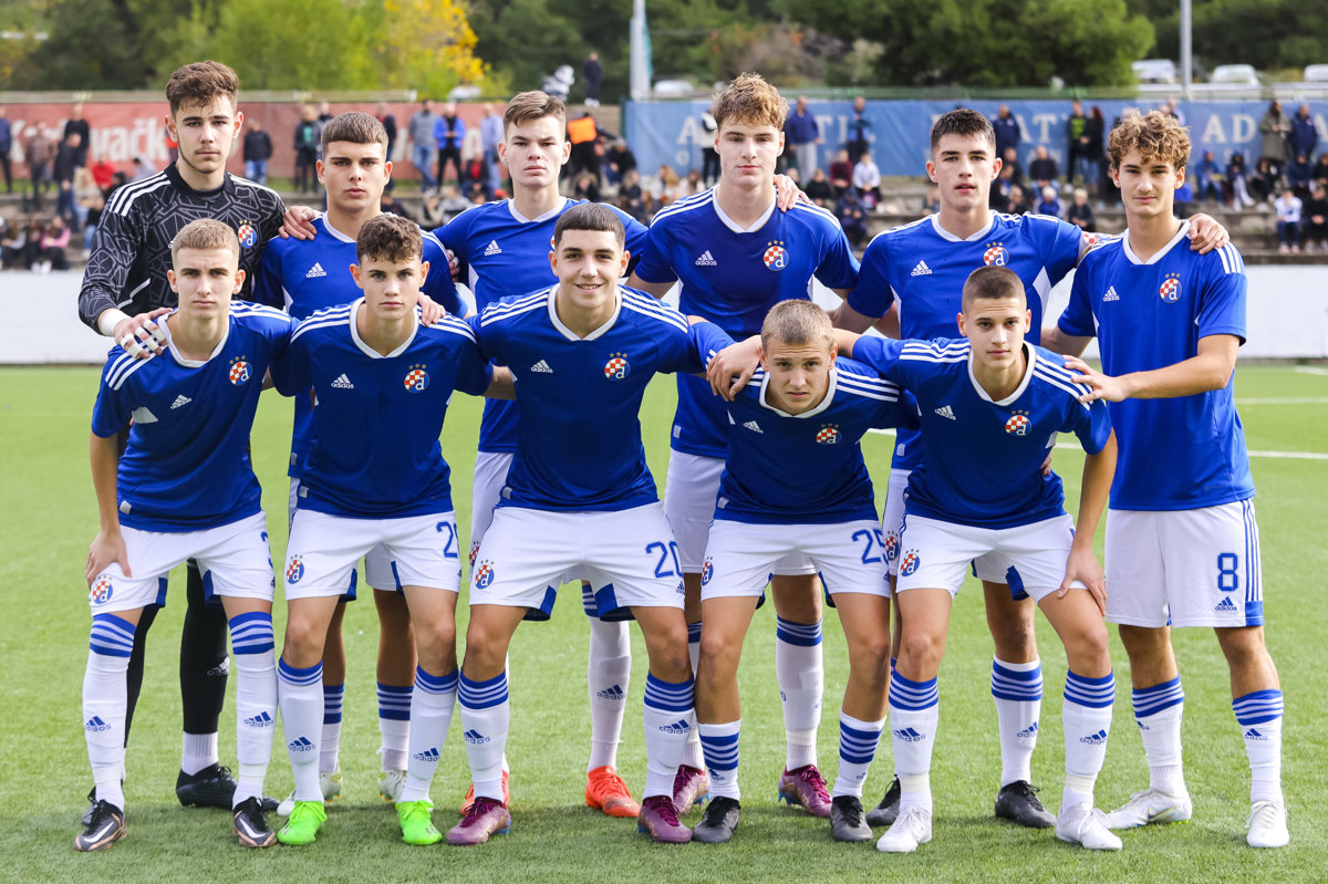 Rezultati mlađih kategorija: U 14 utakmica 11 pobjeda