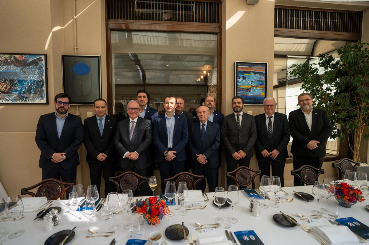 Službeni ručak delegacija Dinama i PAOK-a