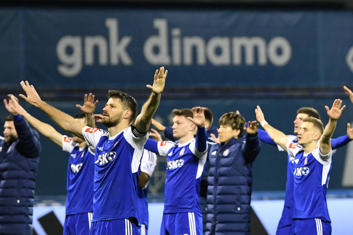 Pogledaj highlightse: Plavi na pogon Petkovića i Nevistića slavili protiv Varaždina