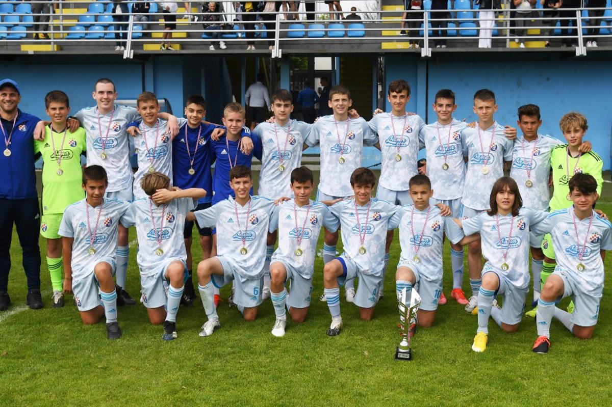 Mlađi pioniri Dinama pobjedom su završili prvenstvo i potvrdili osvajanje 1. mjesta