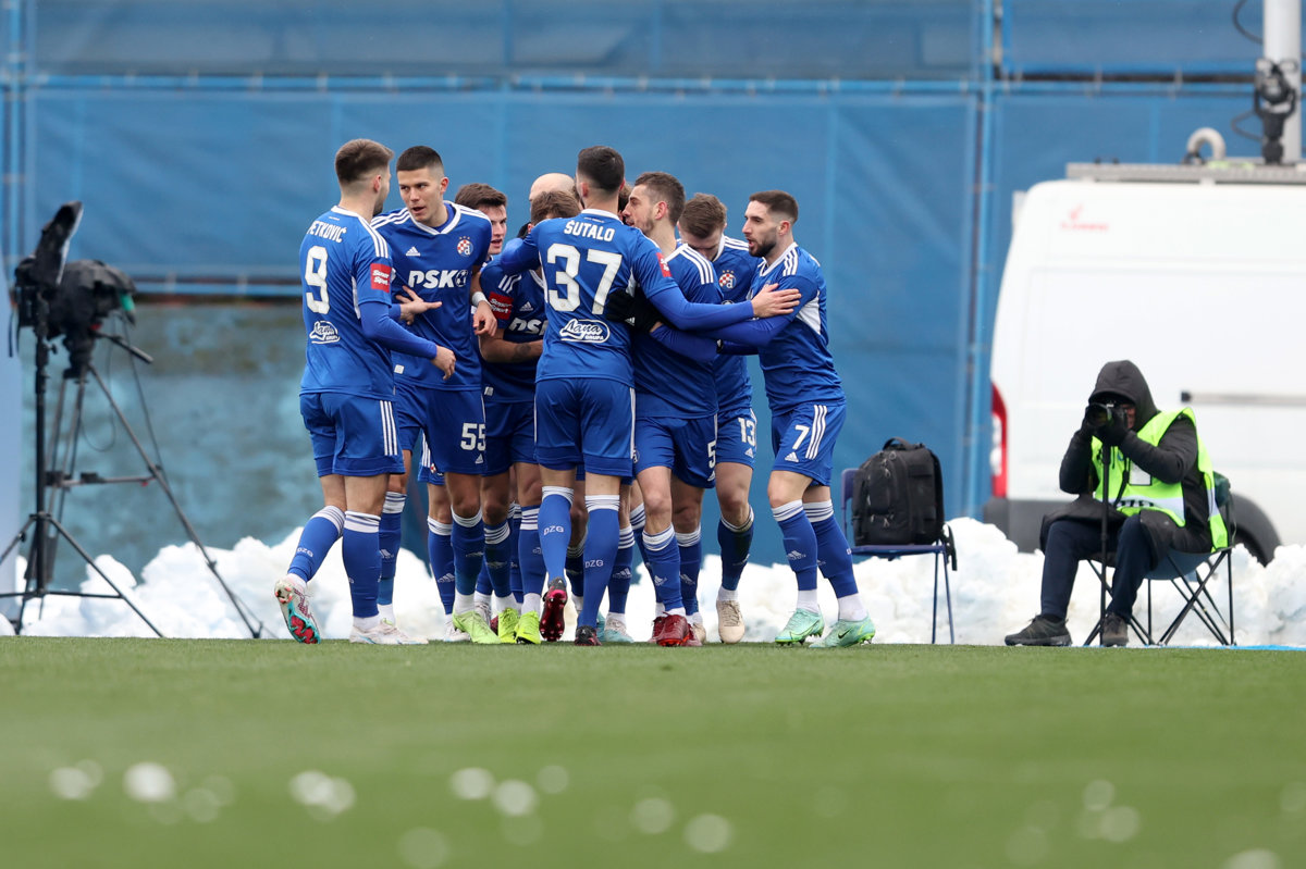 Pogledaj highlightse: Velika pobjeda Dinama u "vječnom derbiju"