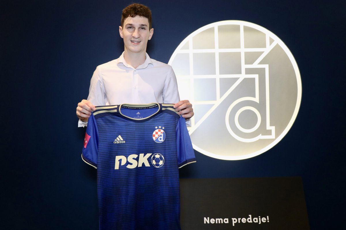 Fran Tomek produljio ugovor s plavima