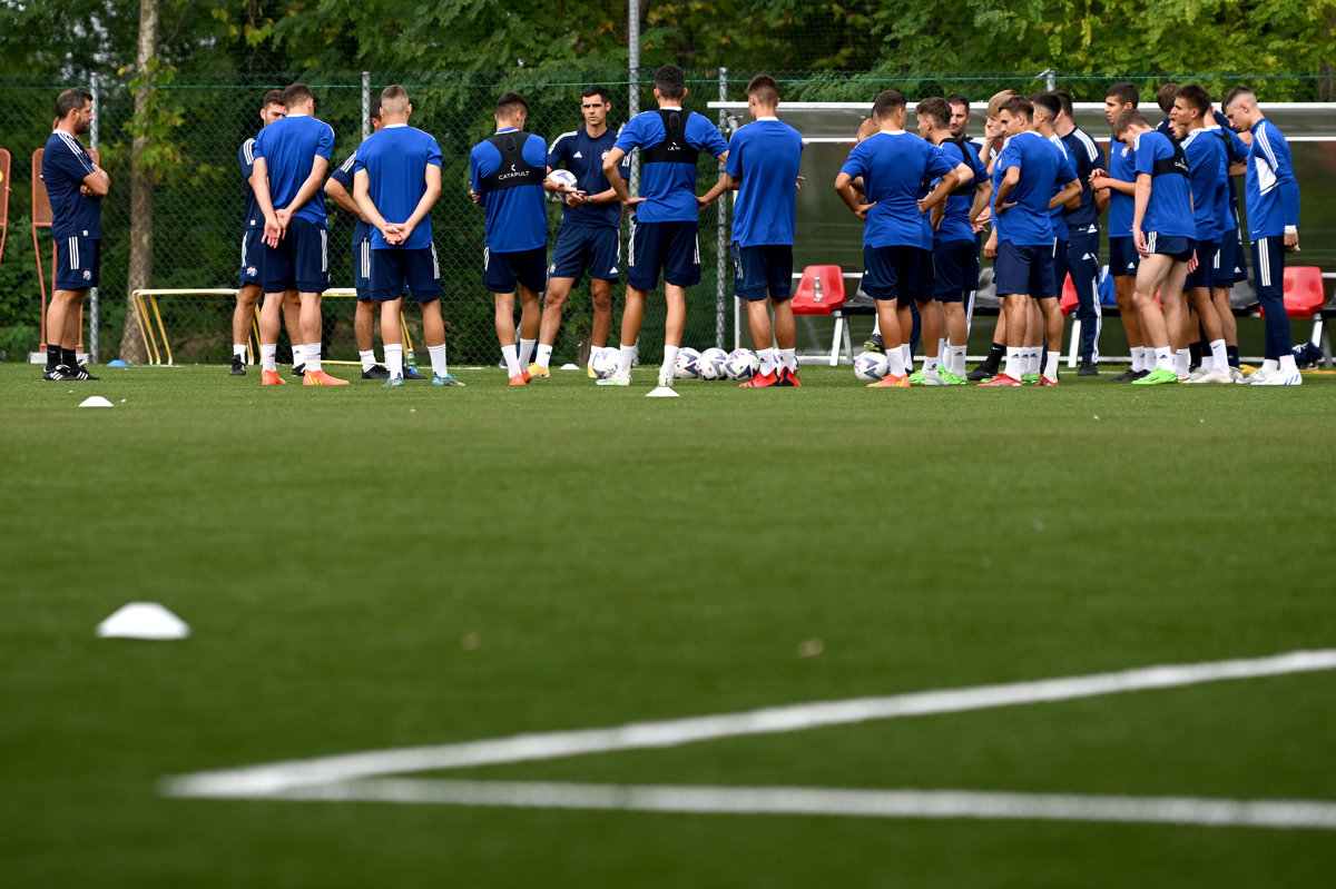 Everton ipak bolji od Dinama, trener Senzen zadovoljan iskustvom