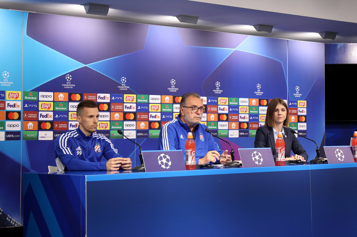 Trener Čačić: Napravit ćemo sve da naši navijači budu sretni