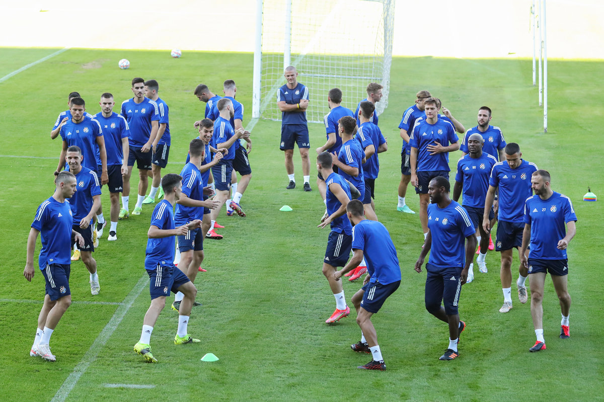 FOTO I VIDEO: Posljednji trening Dinama prije utakmice s Valurom