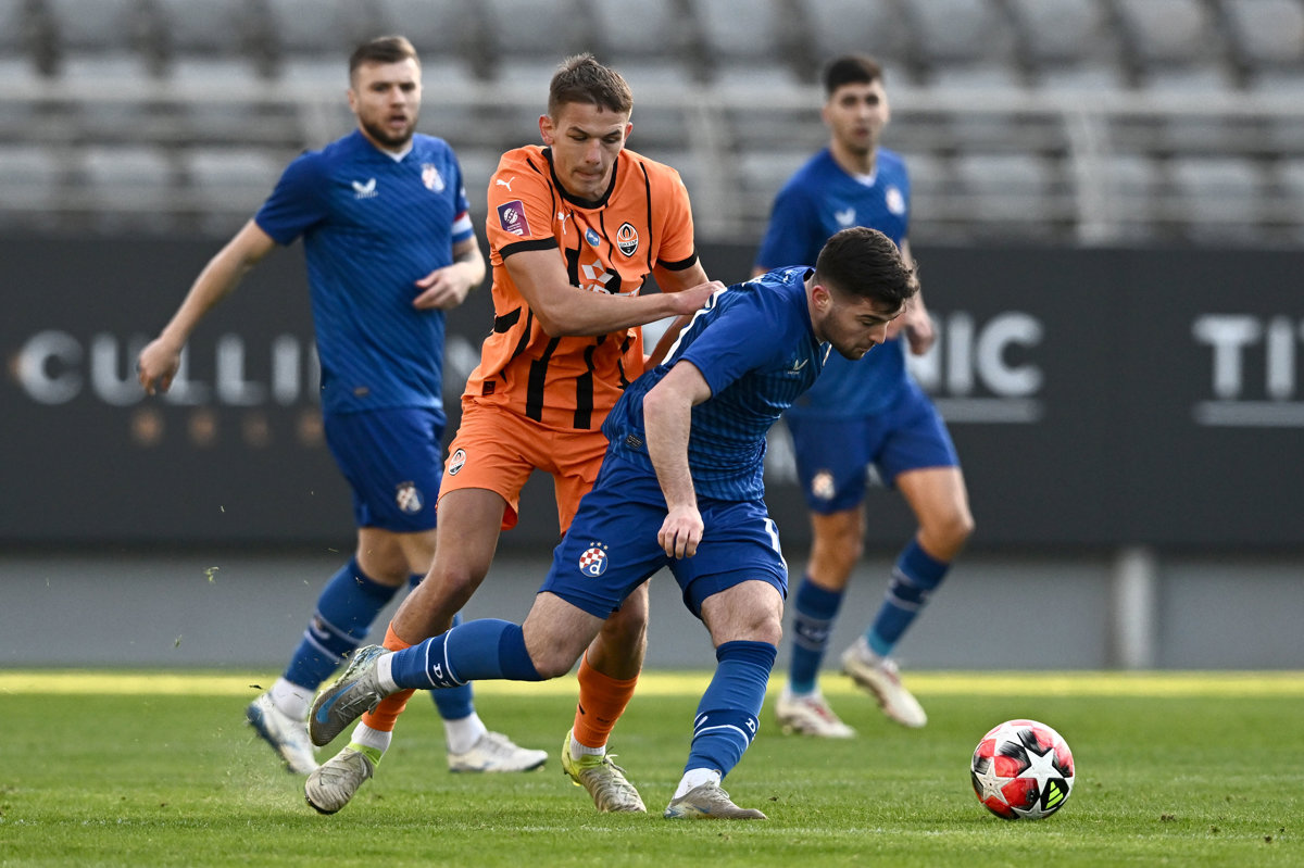 Vrlo dobra igra i remi protiv Shakhtara na startu priprema