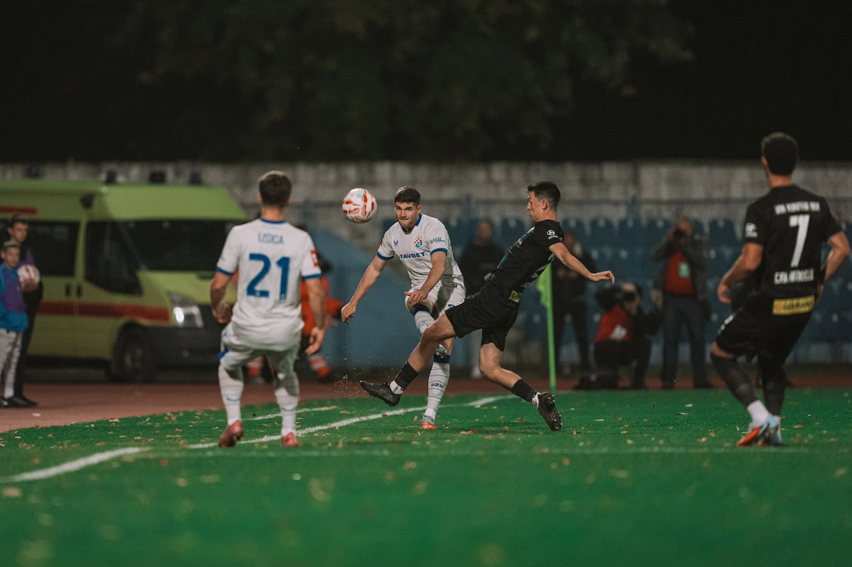 Plavi ispustili vrh ljestvice, Vukovarci upisali svoju prvu pobjedu protiv Dinama u povijesti