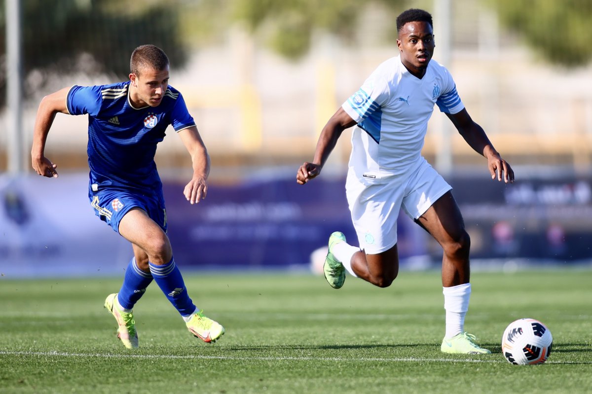 Dinamo remijem otvorio Al Abtal International Cup