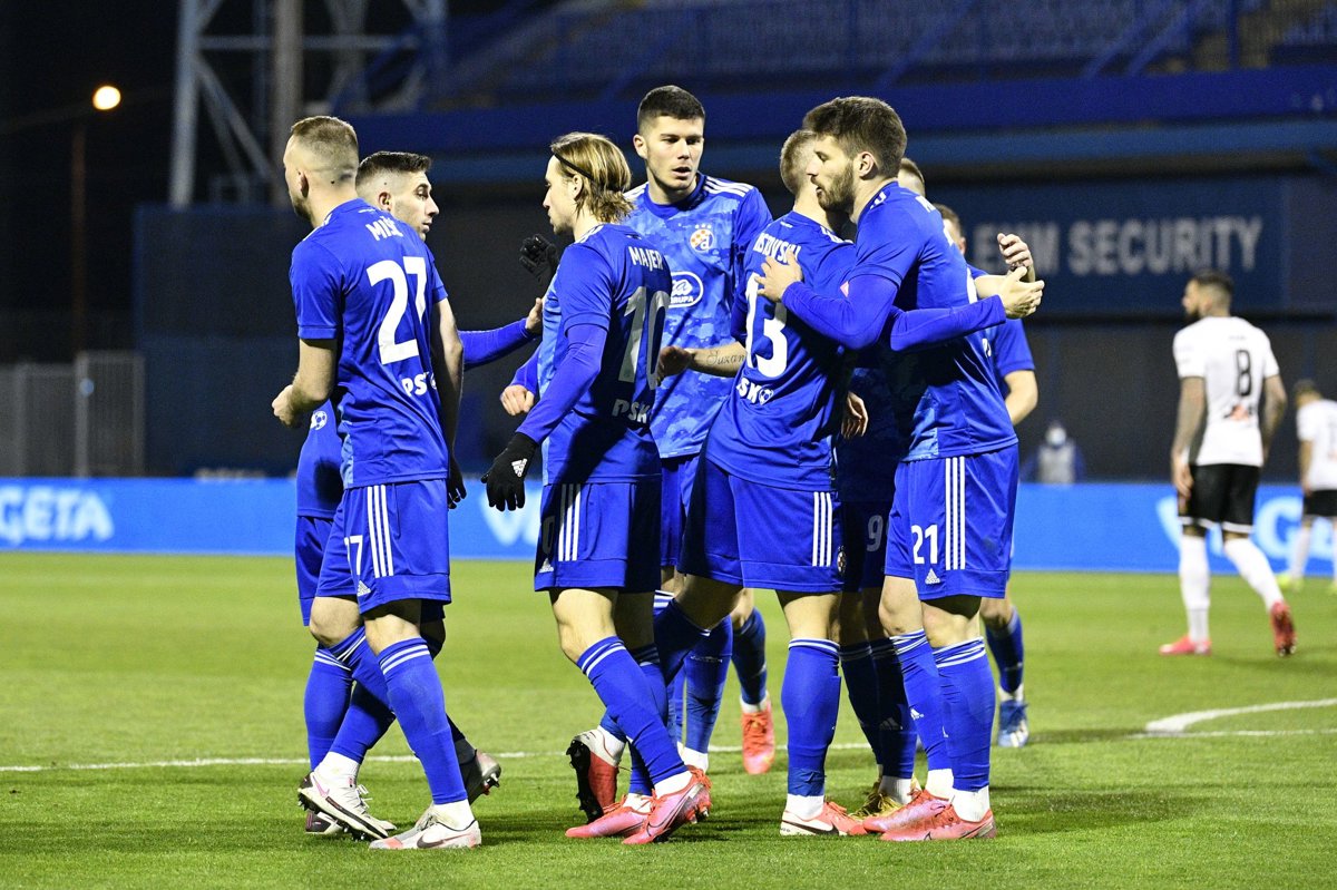 Plavi nastavljaju s pobjedama, Petković pogodio za povratak na vrh