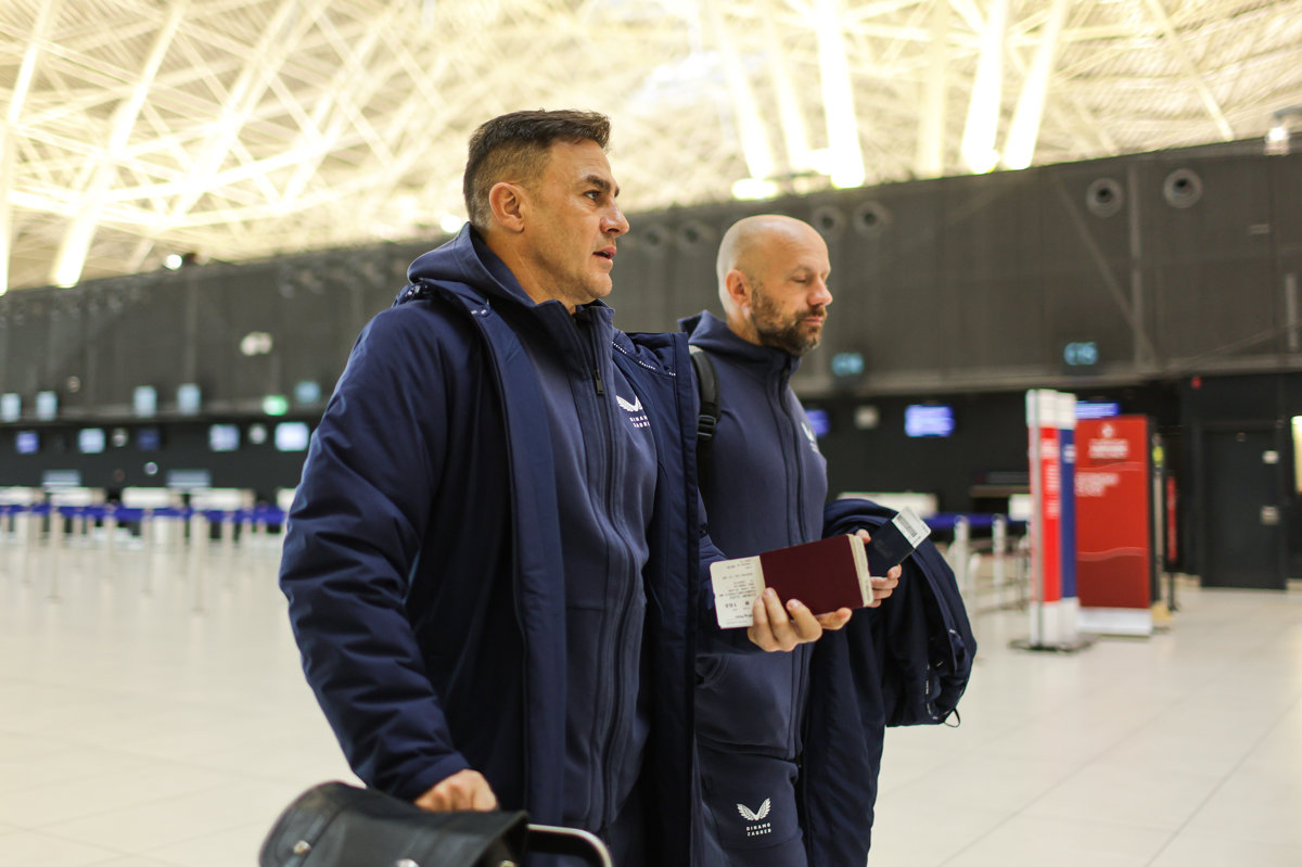 FOTO | Dinamova delegacija otputovala u London na dvoboj protiv Arsenala