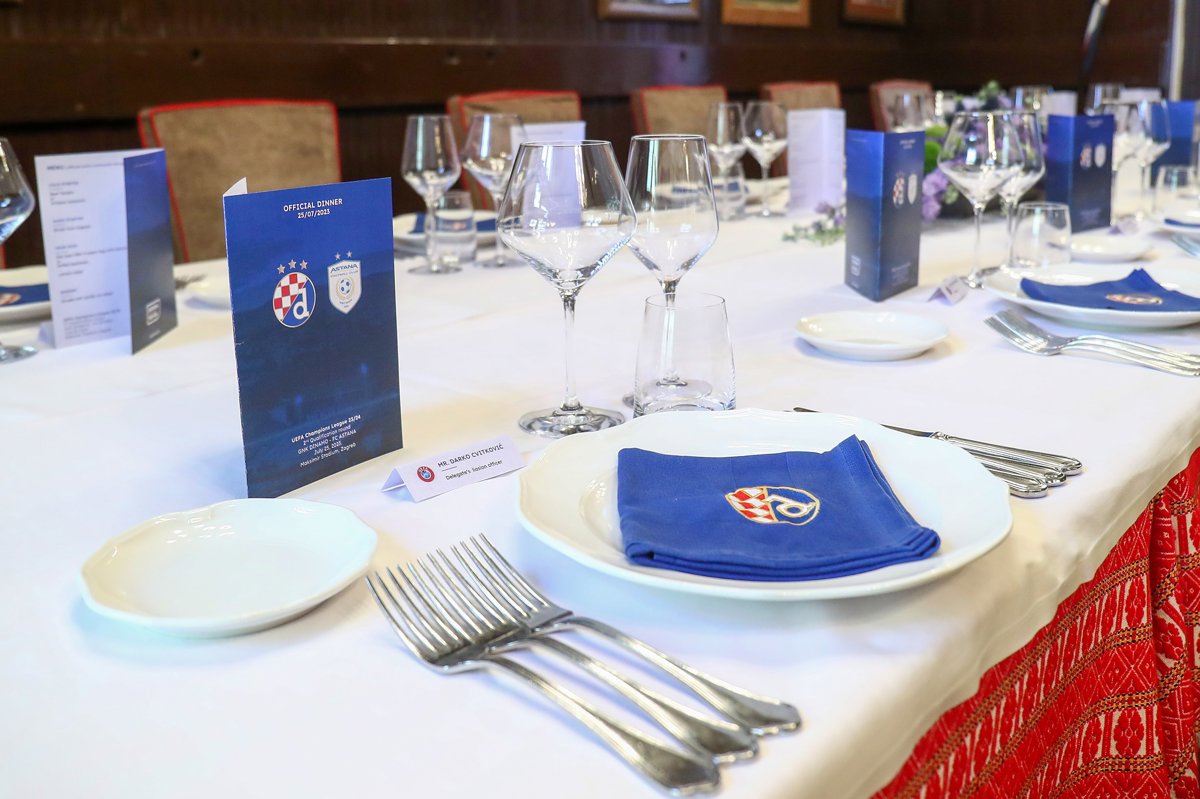 Službeni ručak delegacija Dinama i Astane