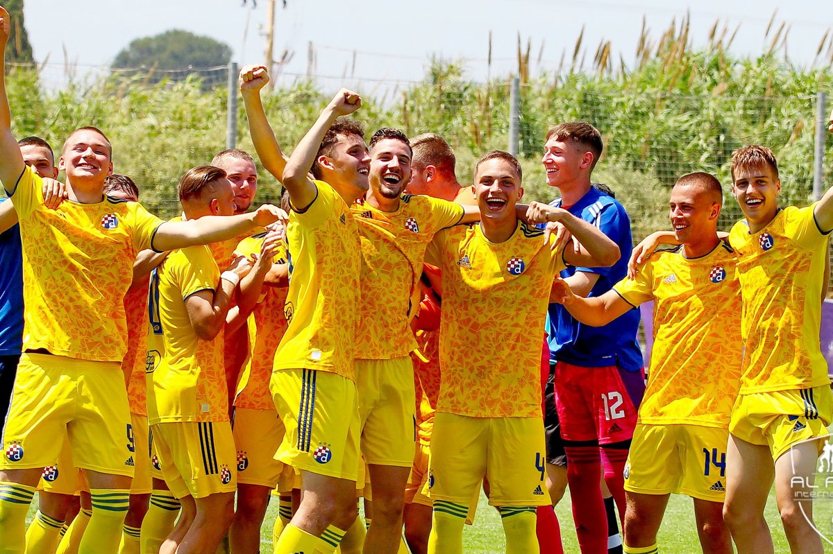 Dinamo do polufinala preko Valencije