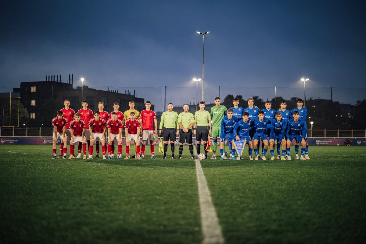 Dinamovi igrači otputovali u Englesku; trener Čaić: Idemo napadački i na pobjedu, drukčije ne znamo