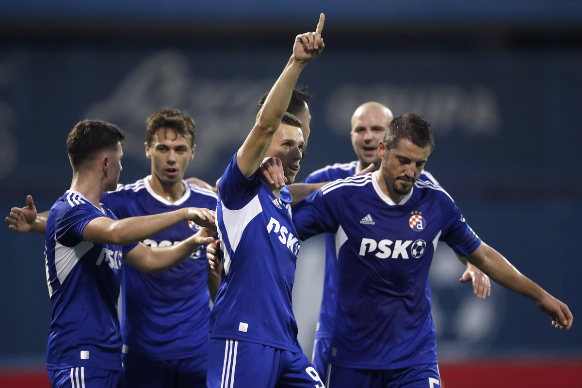 Plavi velikom pobjedom osigurali play-off Lige prvaka!