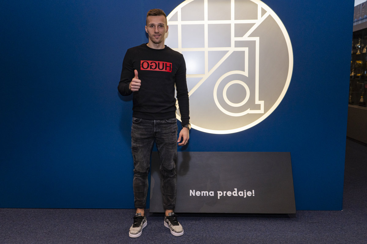 Mislav Oršić potpisao novi ugovor s Dinamom!