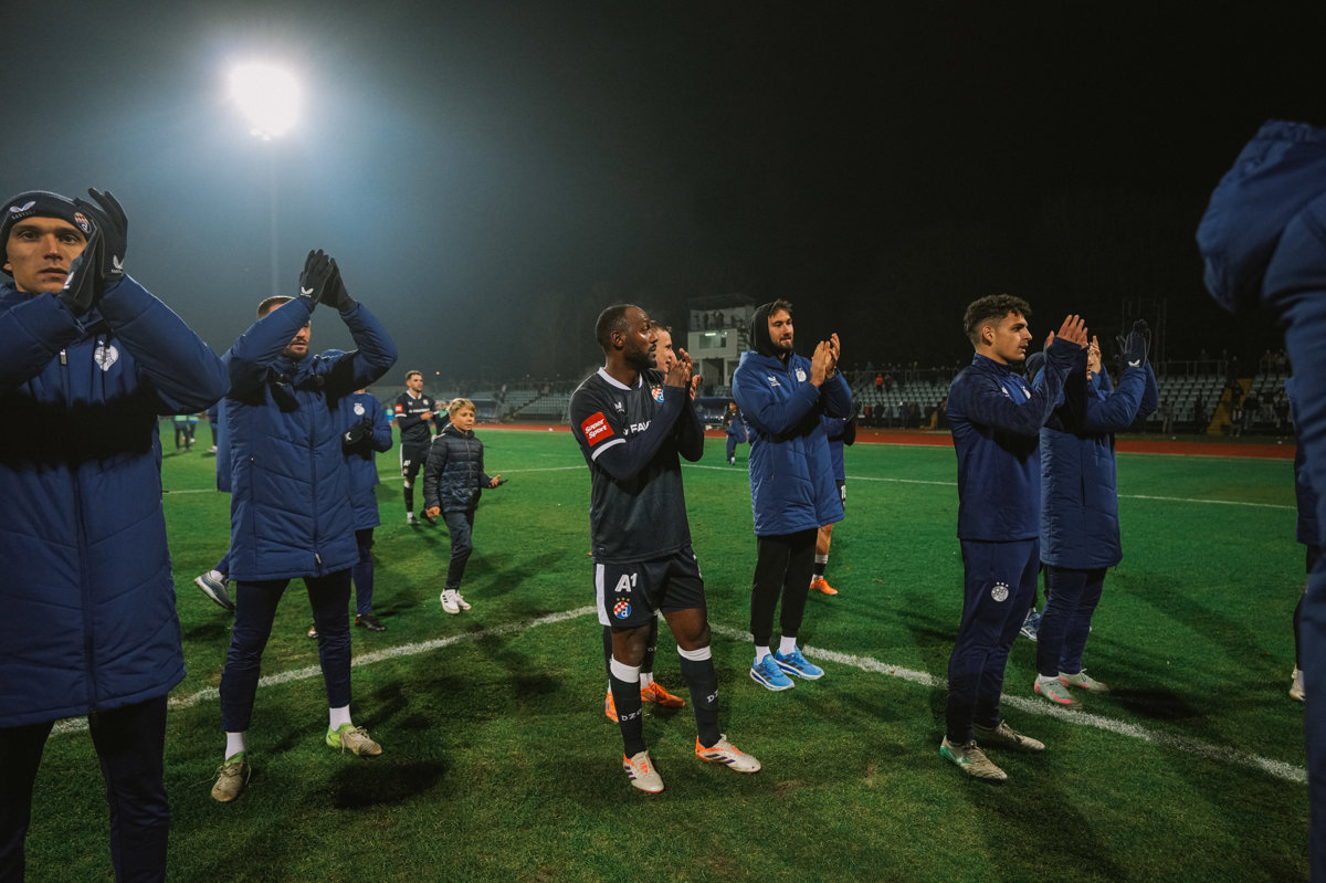 Dinamo “sedmicom” do četvrtfinala Kupa, Topićev prvijenac za plave