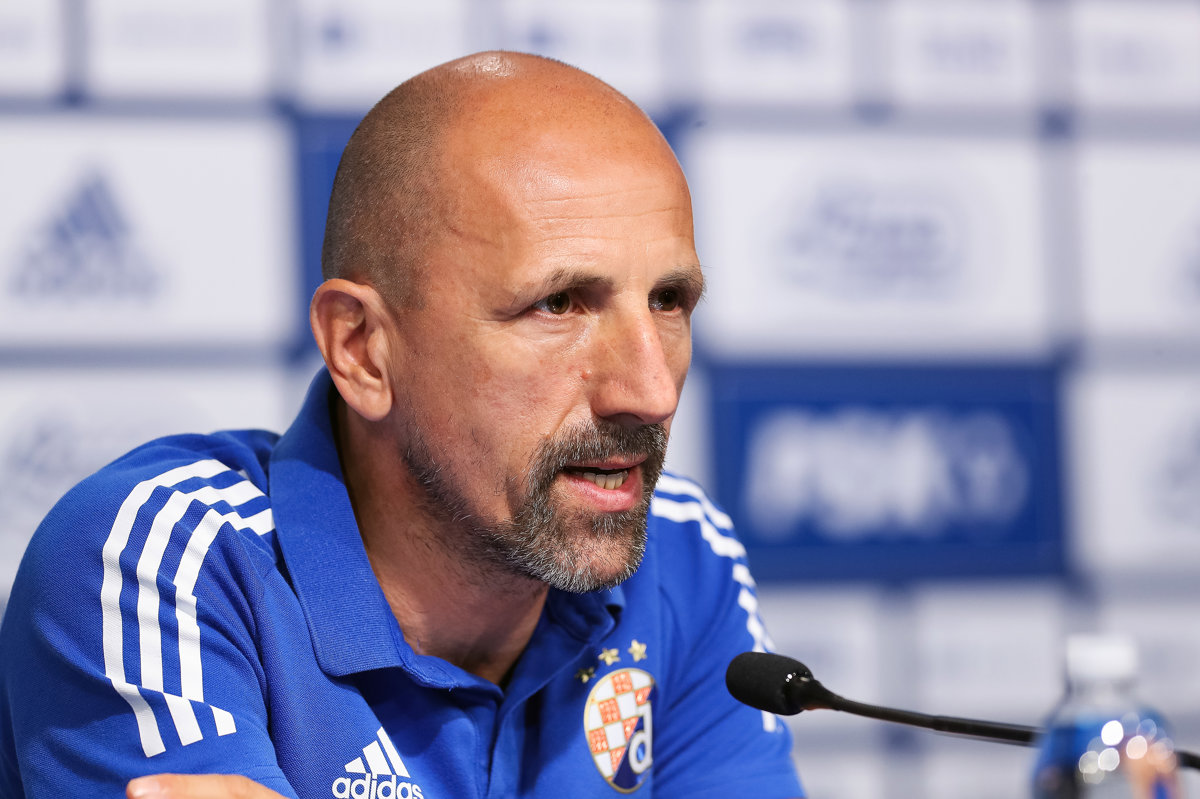 Trener Krznar: Favoriti smo i tako ćemo se i postaviti