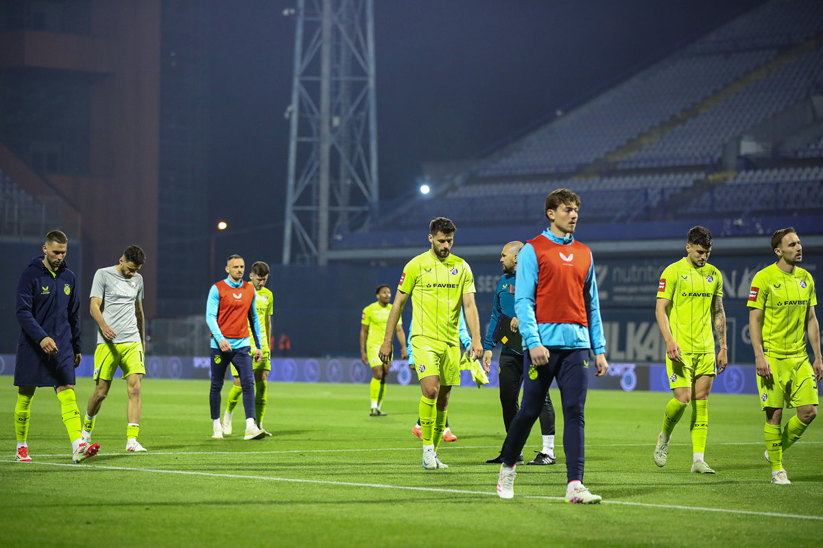 U gradskom derbiju svakom po bod, Dinamo propuštao prilike, pogodio vratnicu...