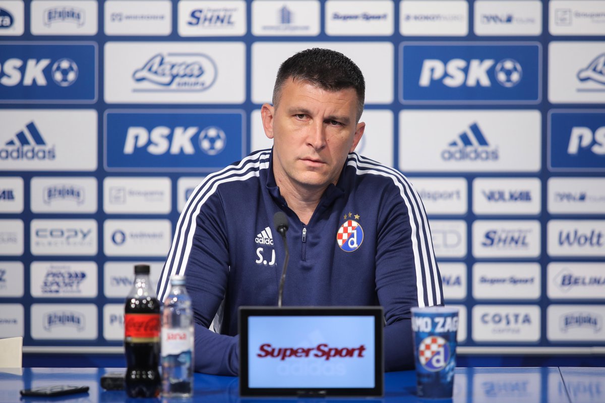 Trener Jakirović: Čeka nas borba za finale, svjesni smo da moramo odigrati bolje nego u subotu