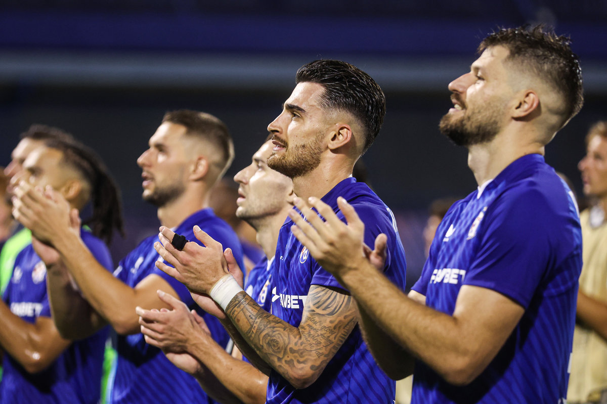 Rasprodana tribina zapad gore za utakmicu Dinamo - Hajduk