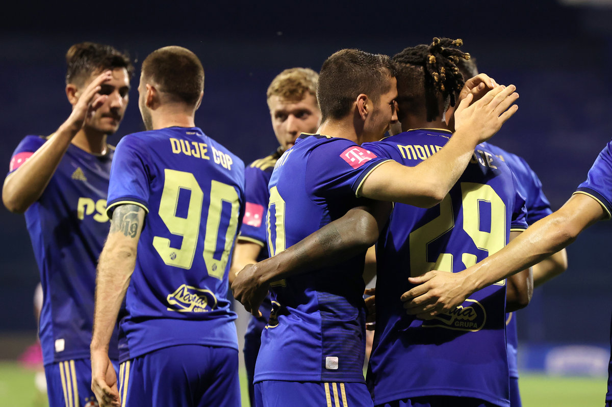 Ulaznice za utakmicu Dinamo - Lokomotiva na stadionu Maksimir